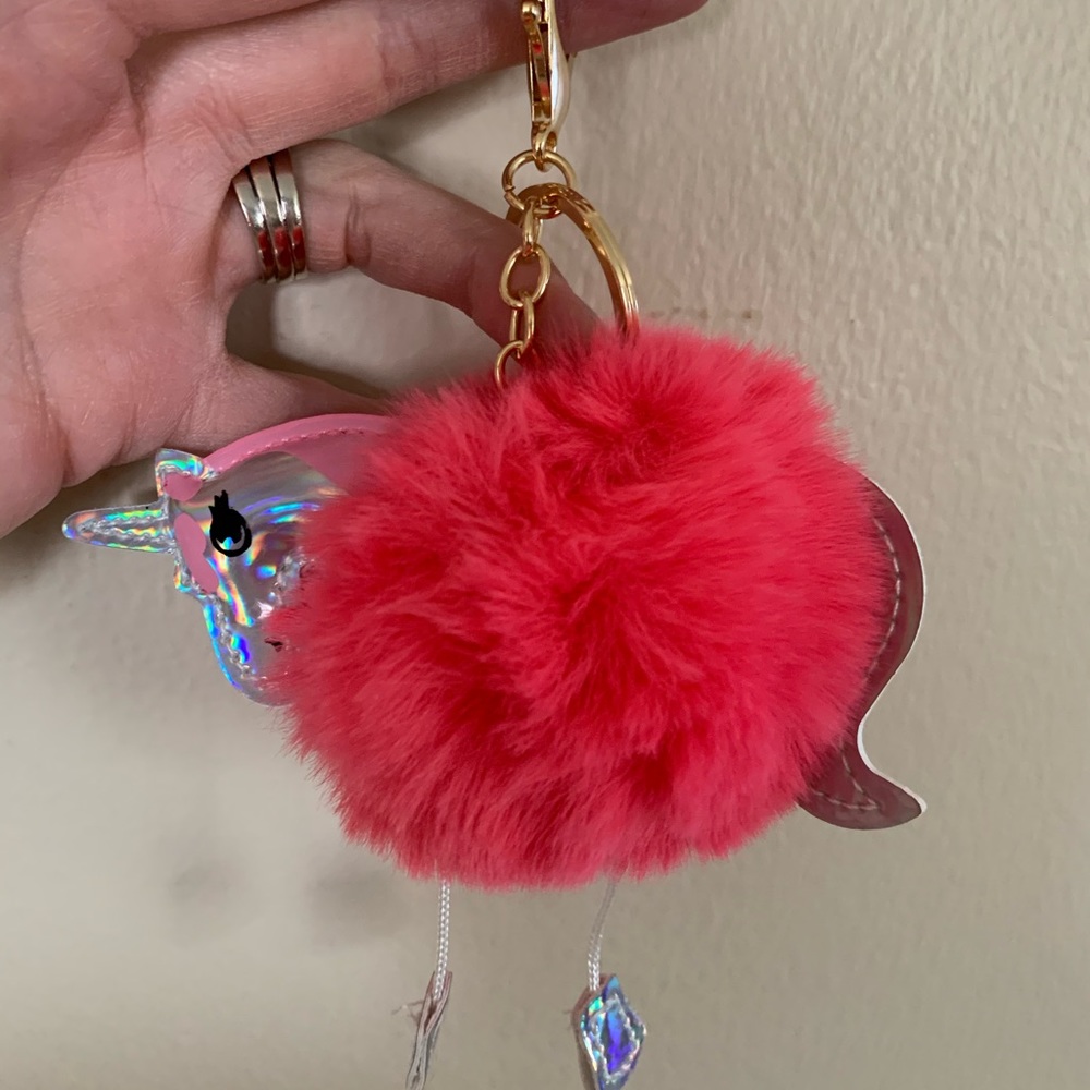 Unicorn pom pom clip/key chain